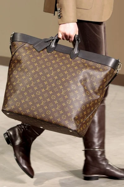 Look 23